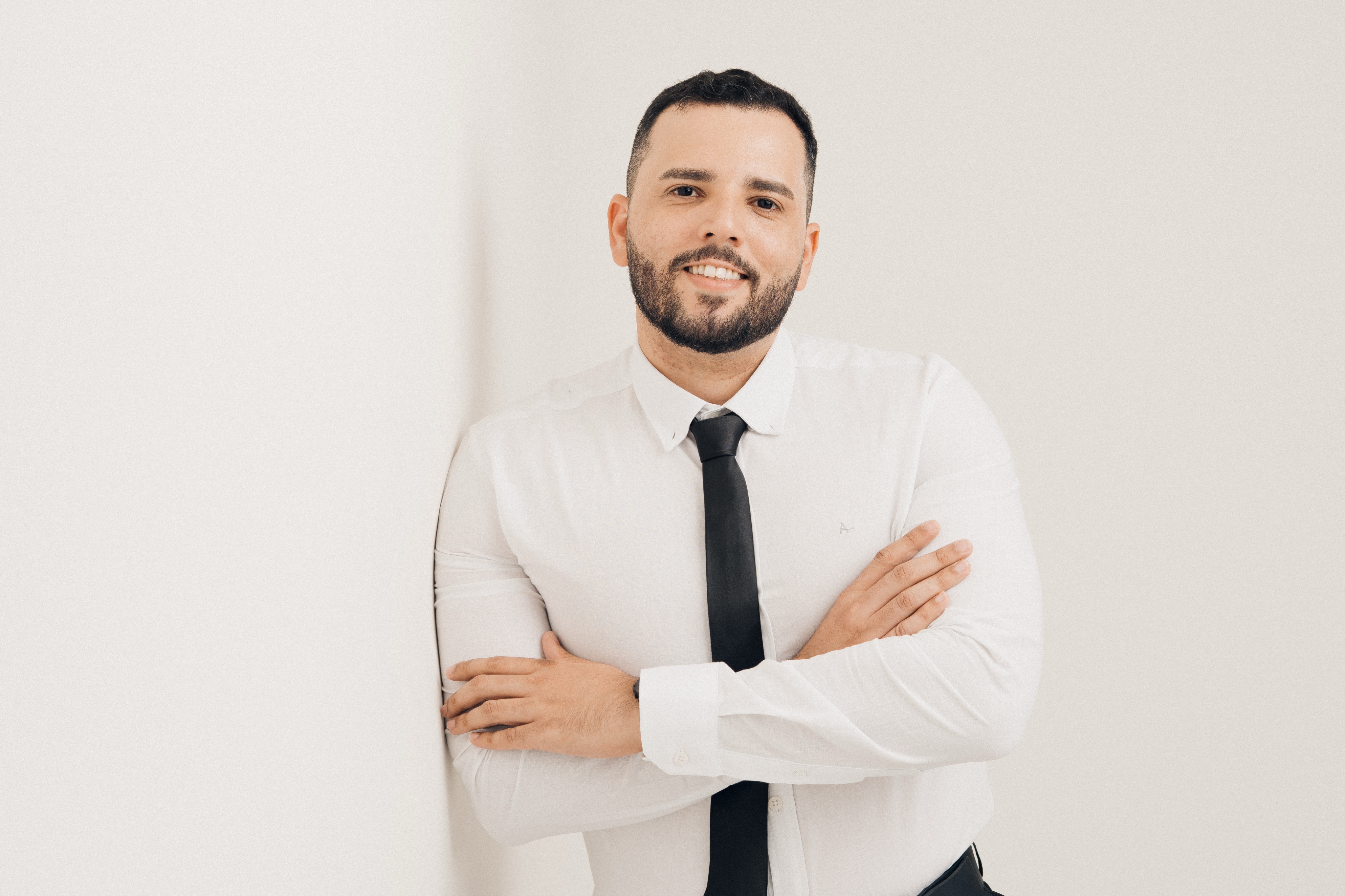 Dr. Leandro Holanda